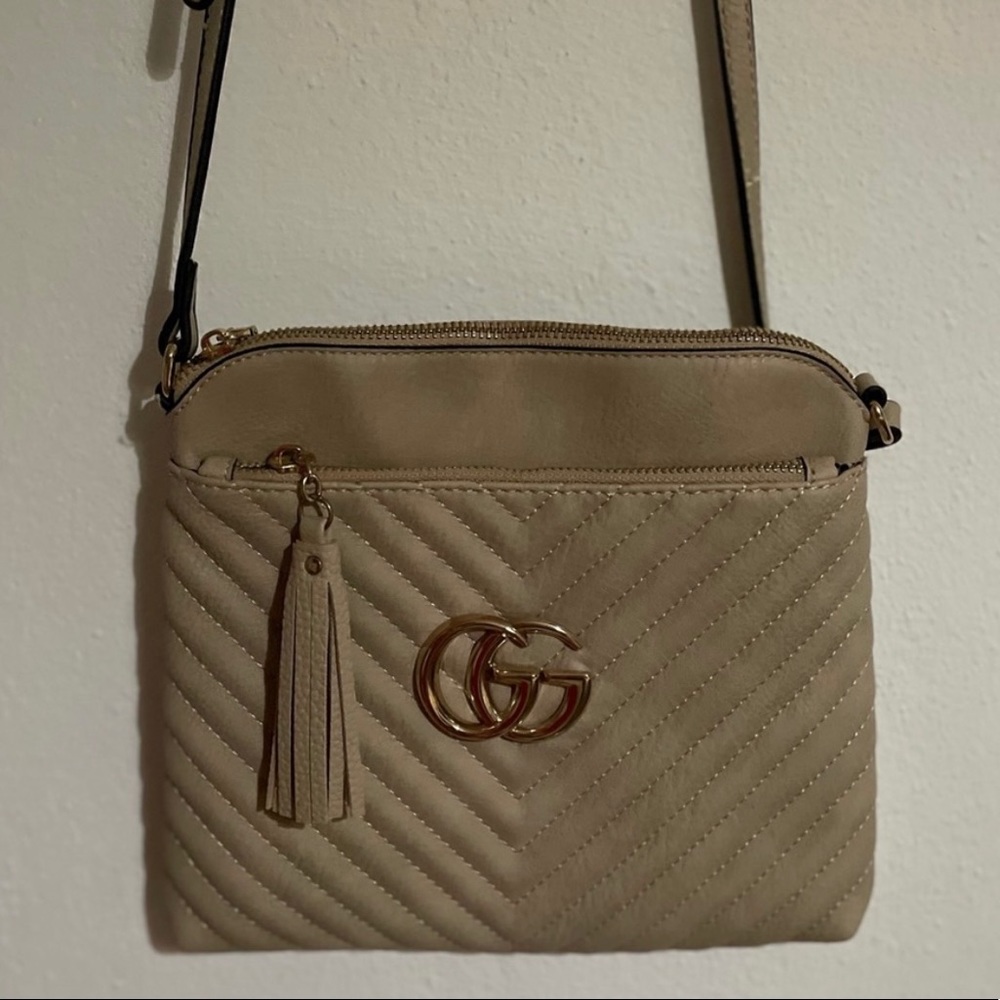 Cartera nueva nunca usada